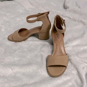 NIB Style & Co open toe heels
